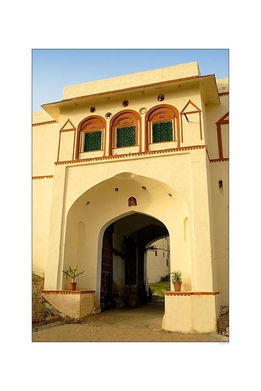 Pachewar Garh Fort Buitenkant foto