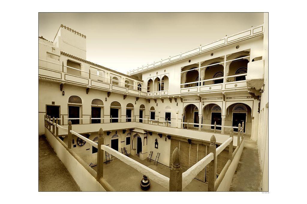 Pachewar Garh Fort Buitenkant foto